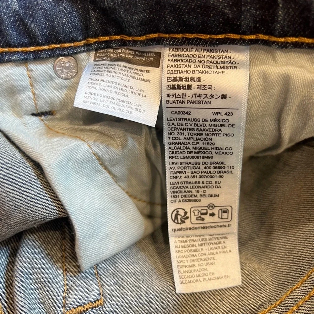 Levis levis 511